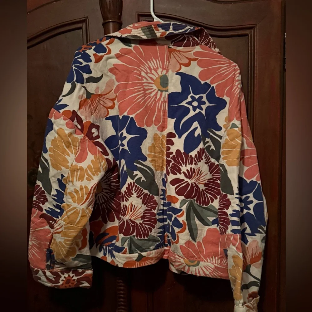 We The Free Soleil Beach Multicolor Floral Bomber Jacket - Picture 6 of 6